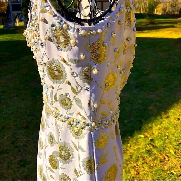 CARMEN MARC VALVO JEWEL EMBELLISHED IVORY & CHAMPAGNE GOLD DRESS 6 NWT - Picture 10 of 16